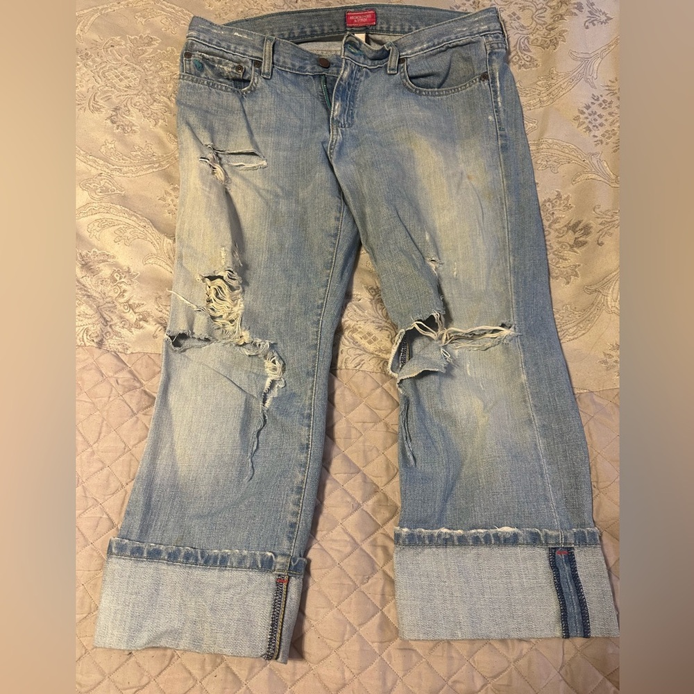 Vintage Abercrombie and Fitch Distressed Light Blue Women’s jeans